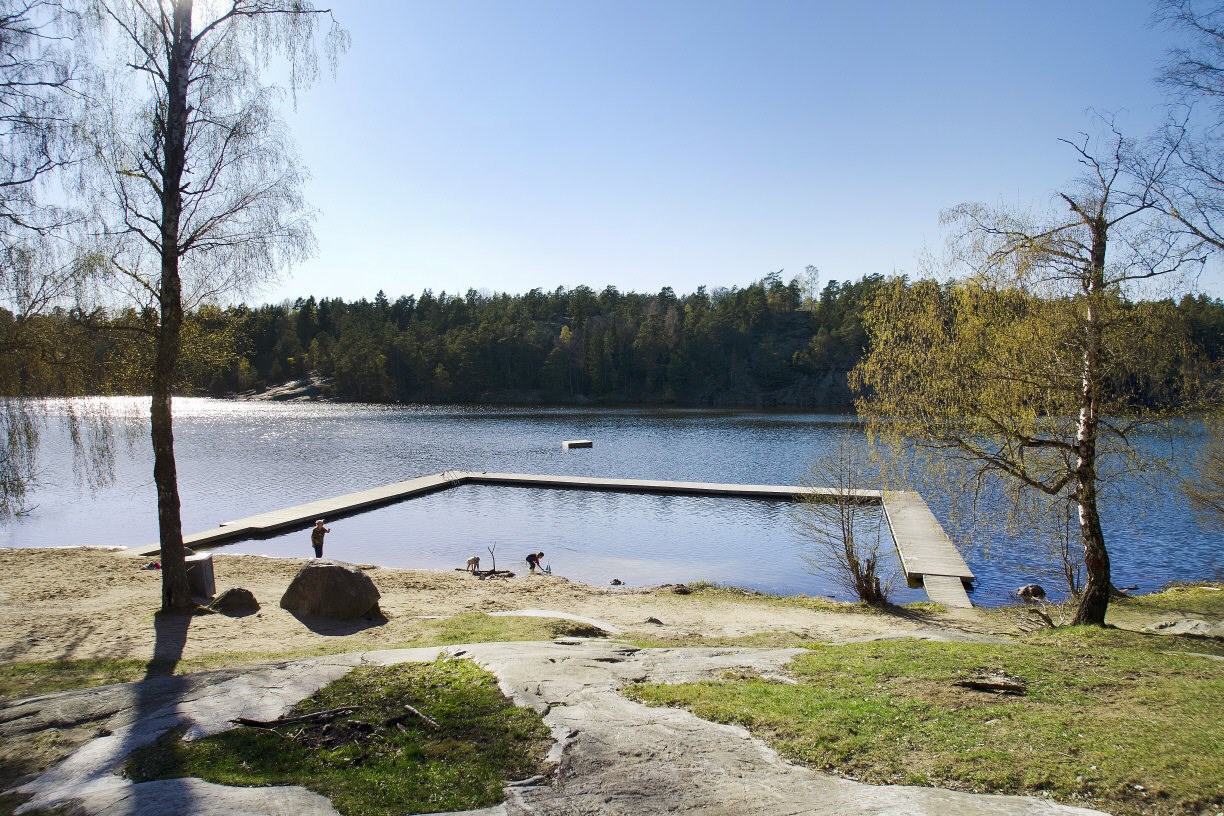 Utövägen 16