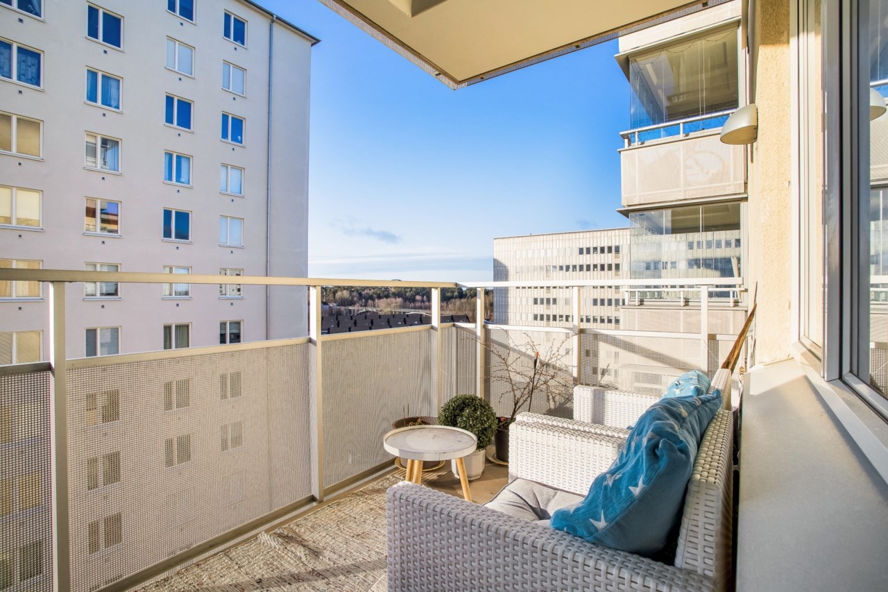Råcksta Gårdsväg 21, 8 tr