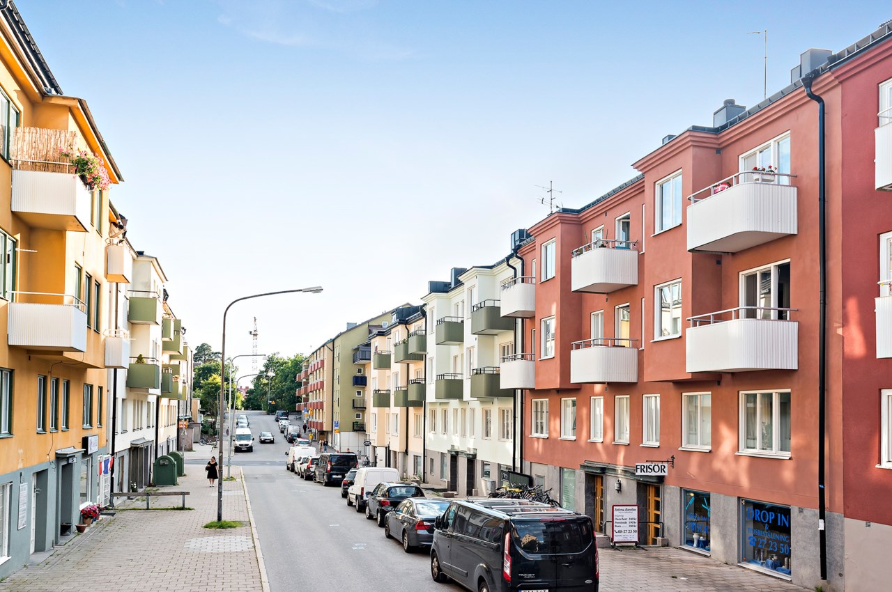 Gustafsvägen 8