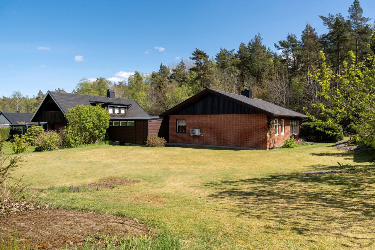 Brattåsvägen 8