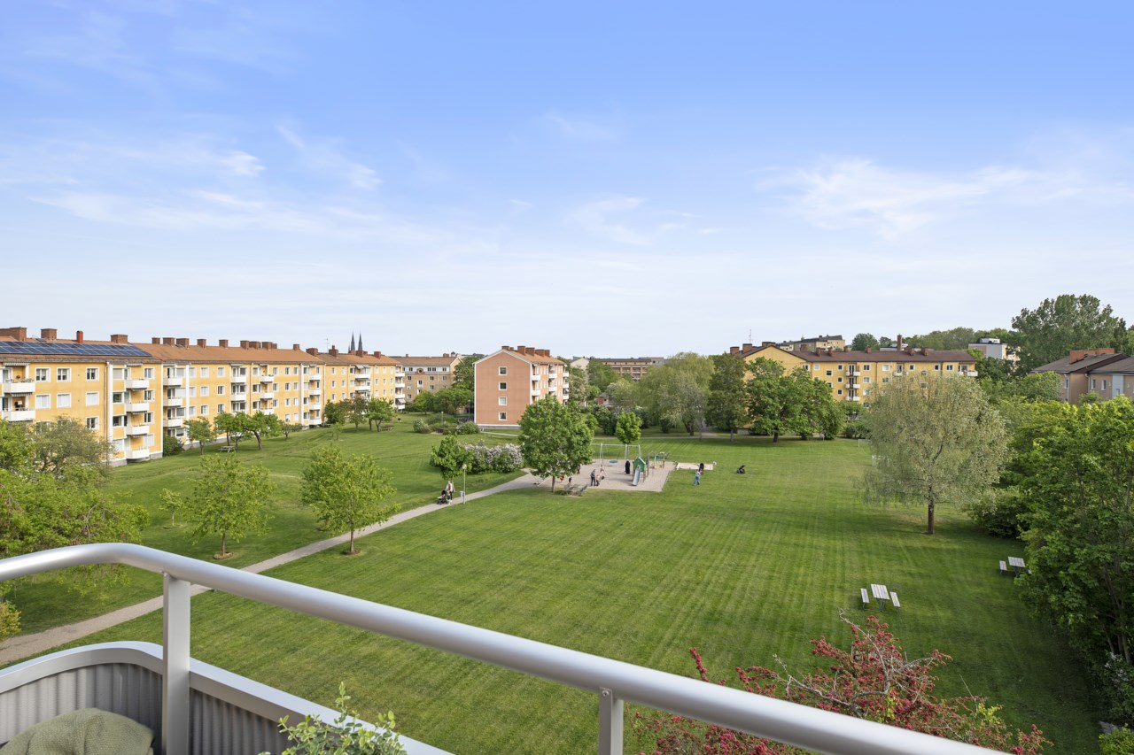 Tiundagatan 56B