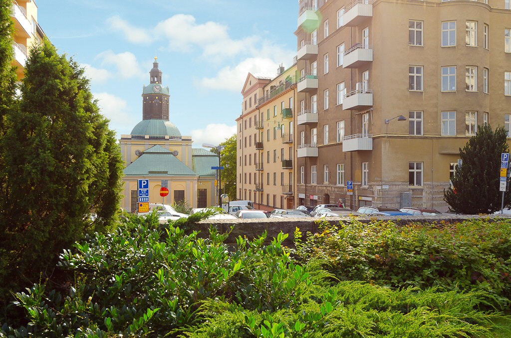 Attraktivt & centralt, men ändå väldigt lugnt läge