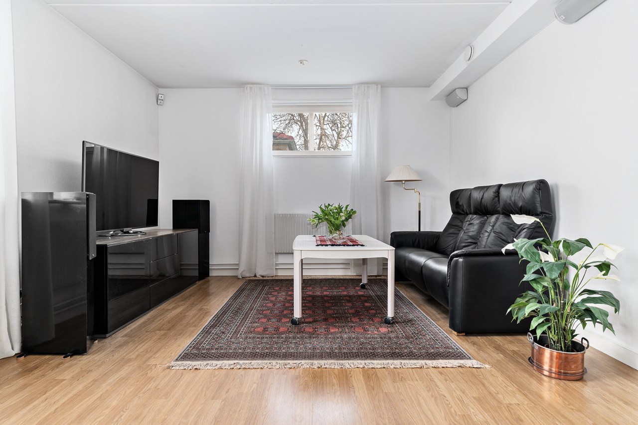 Hästhagsgatan 14, -0,5 tr