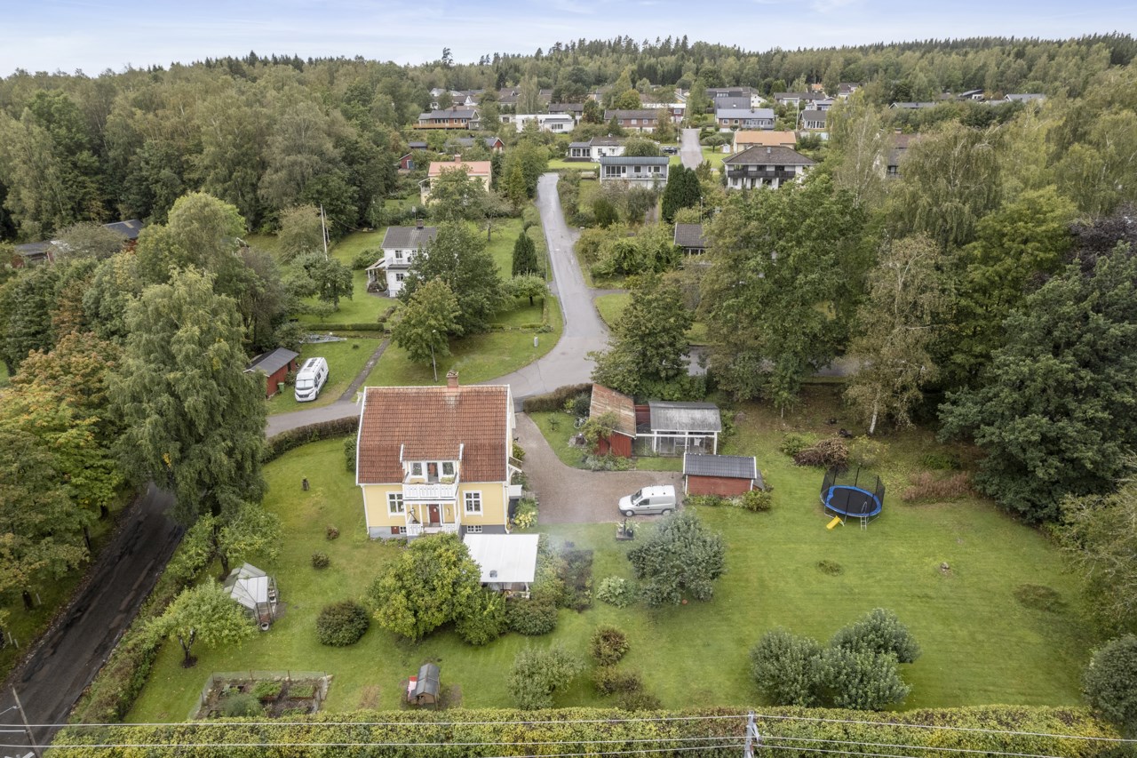 Två tomter!