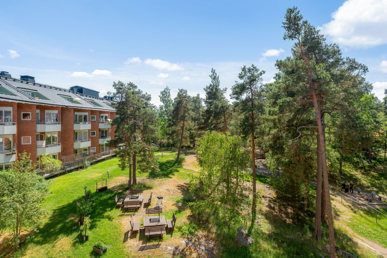 Gubbkärrsvägen 29H, 3 tr.