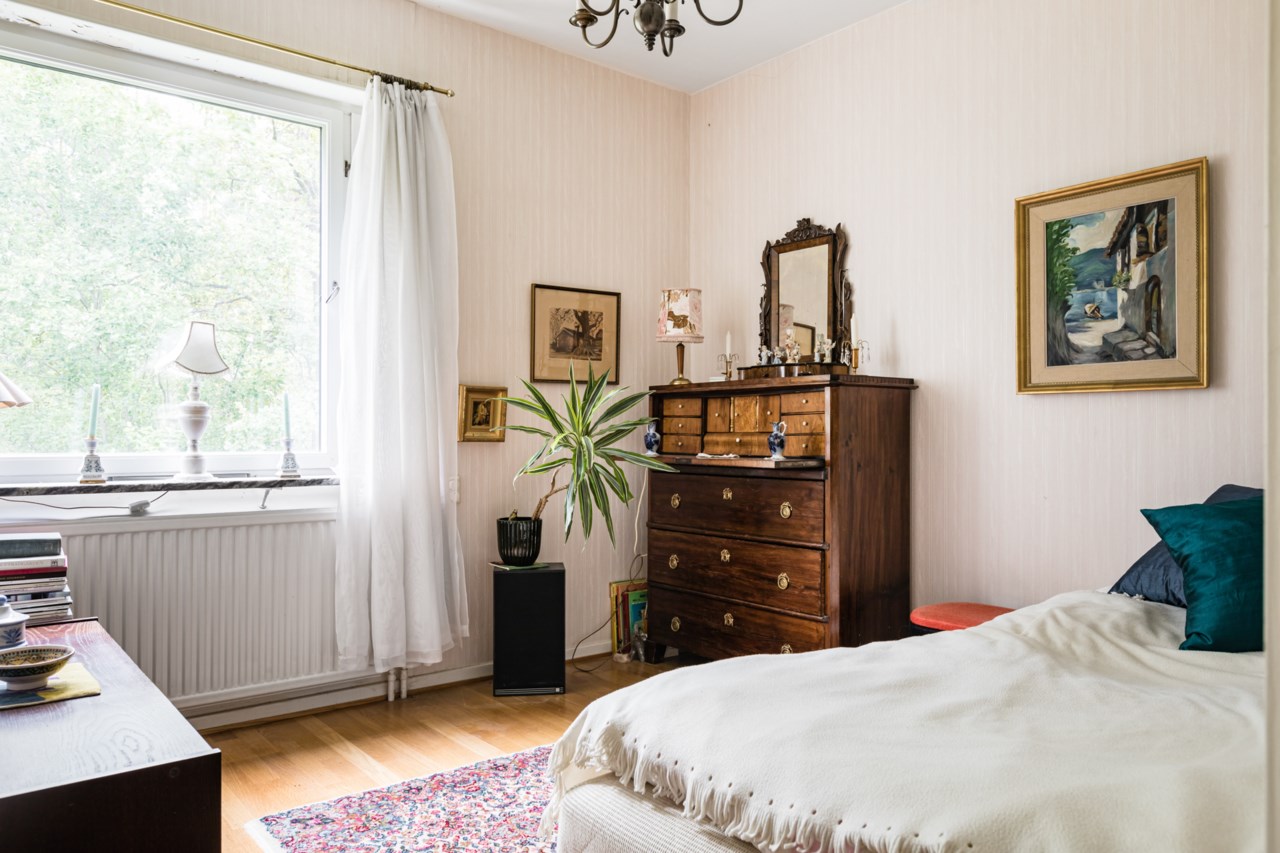 Smedvägen 12