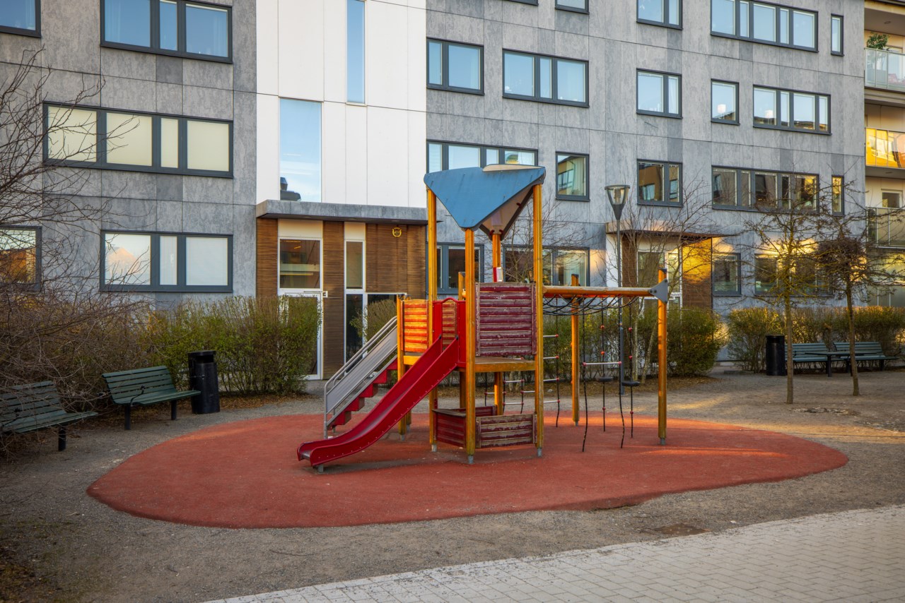Metronomgatan 3, vån 4