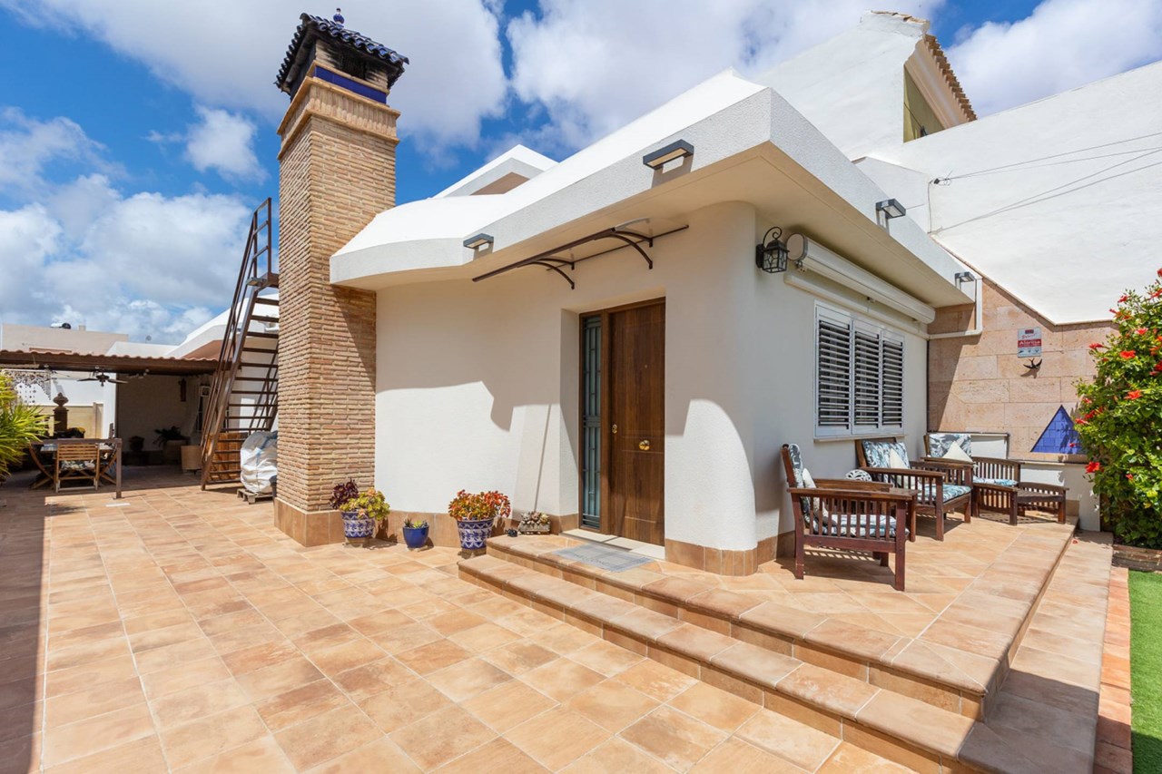 Villa Los Balcones