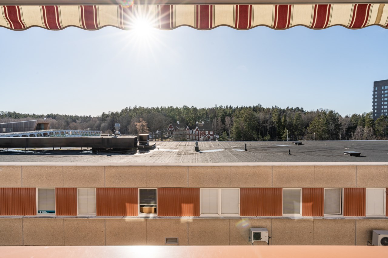 Pressarvägen 15