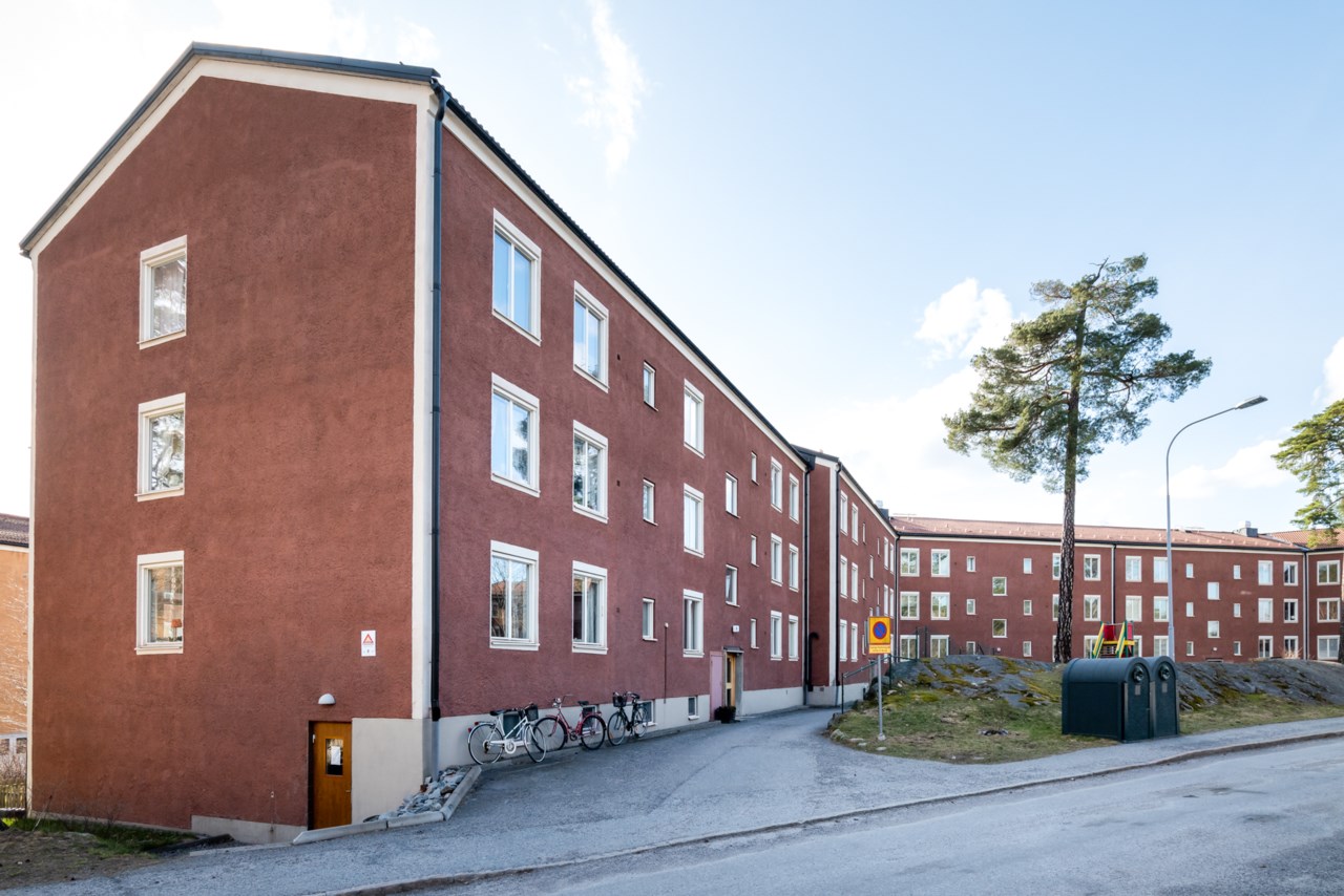 Tivedsvägen 1