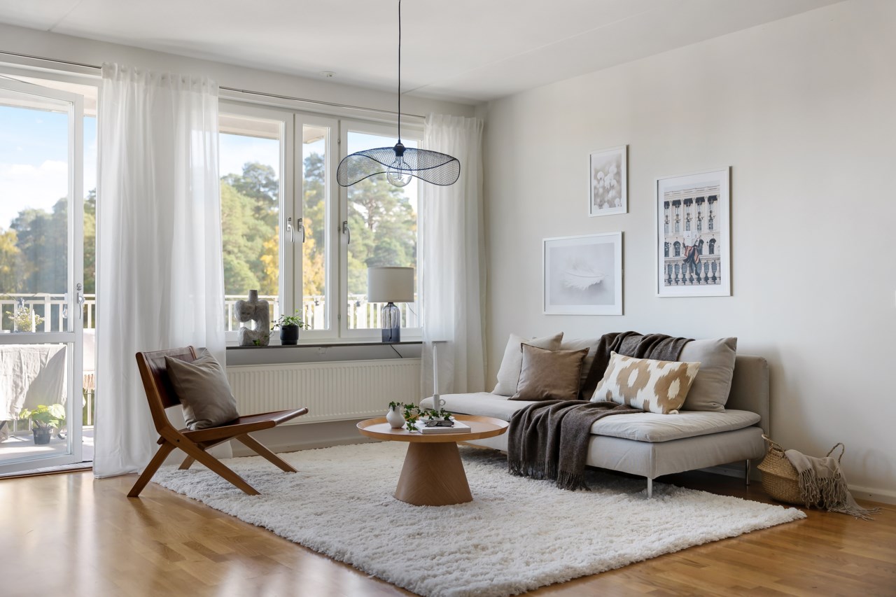 Gustav III:s Boulevard 167, 8tr