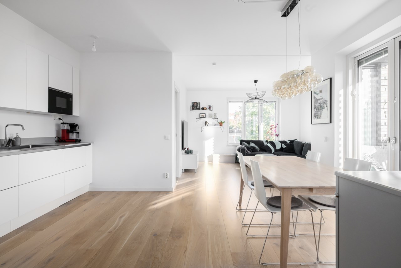 LM Ericssons väg 10B