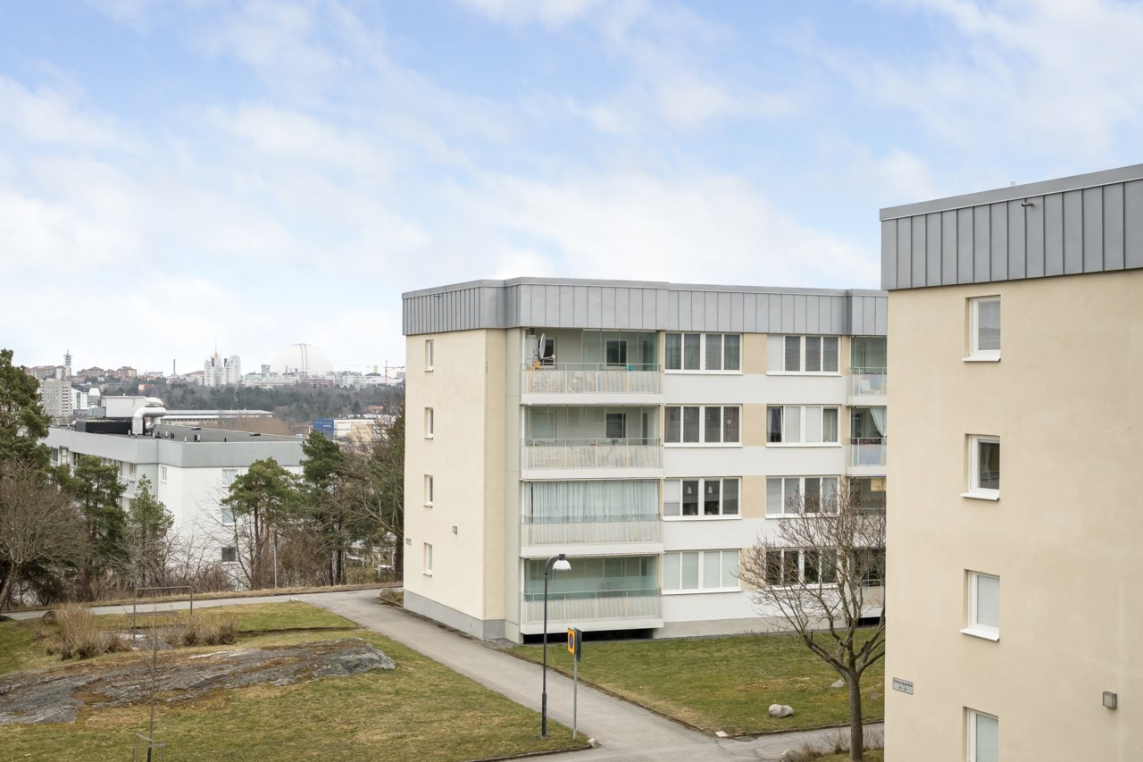 Tvååkersgränd 8
