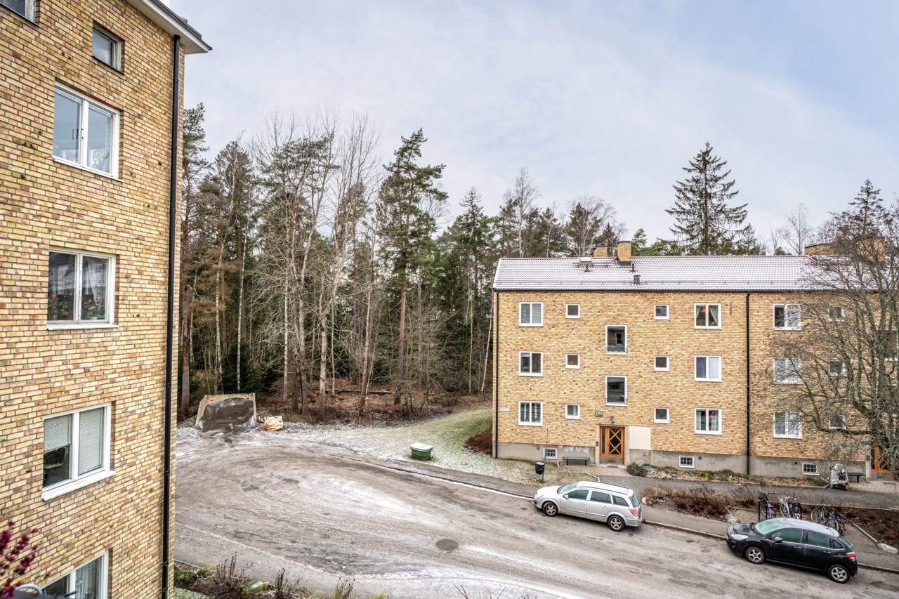 Oppundavägen 33