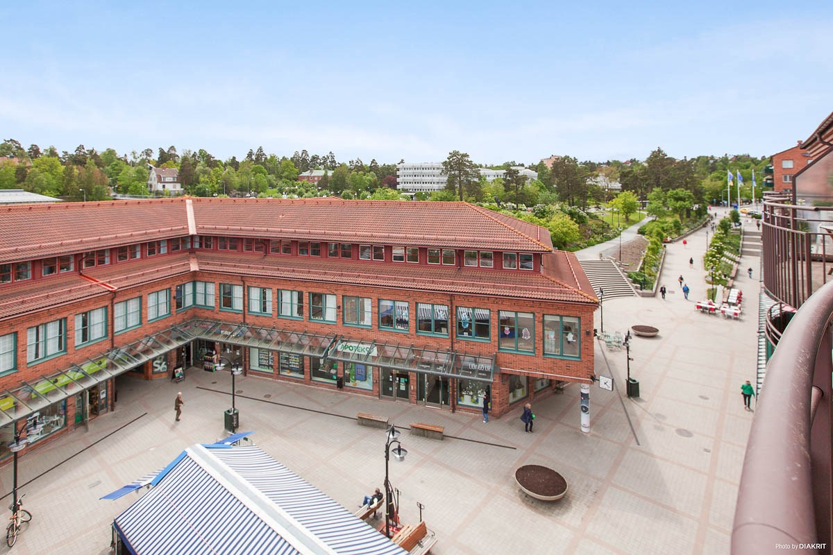 Vy över Lidingö centrum