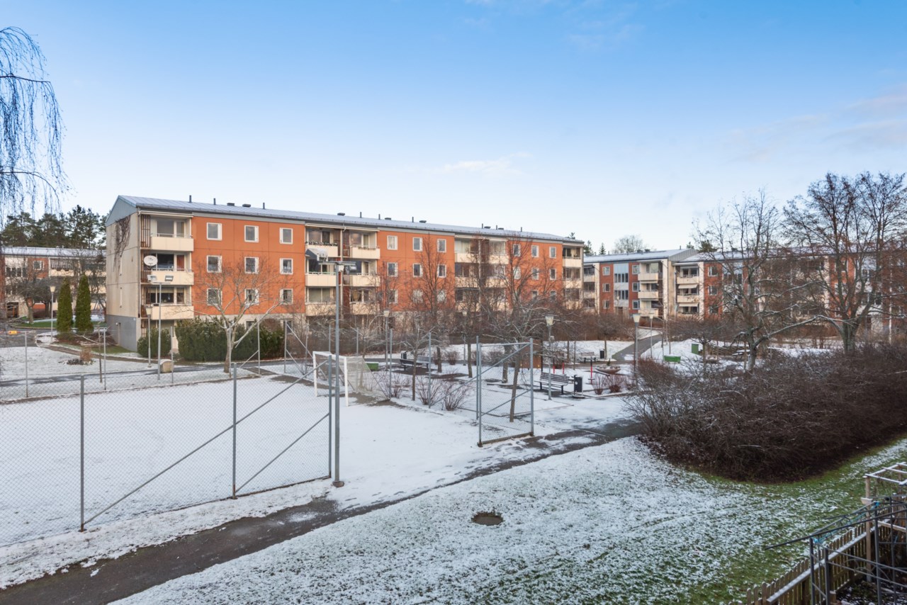 Idungatan 25