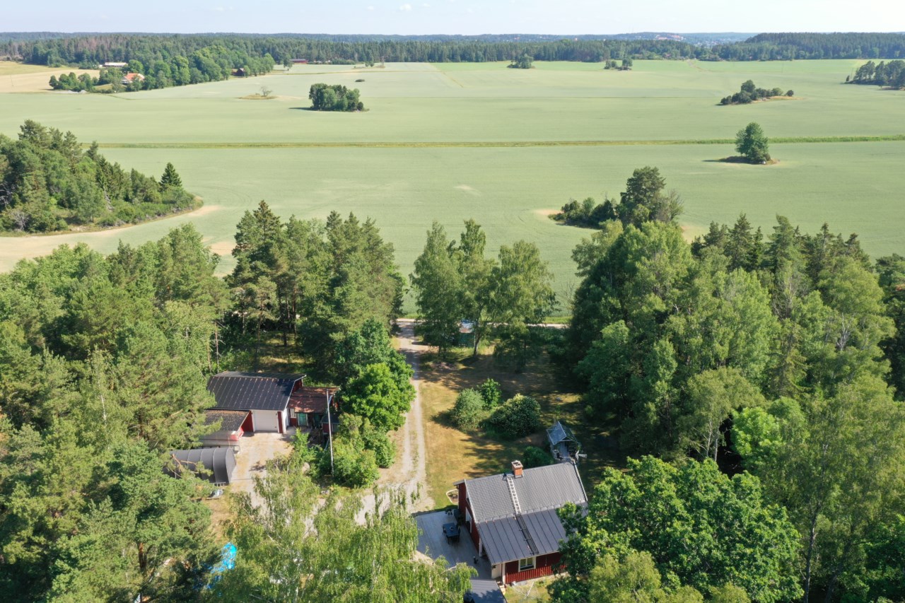 Gamla Byvägen 2