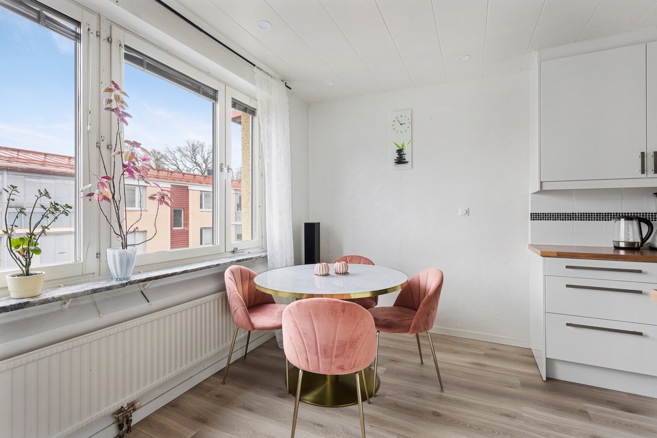 Gråsparvsvägen 20