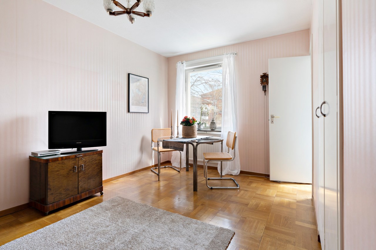 Sköndalsvägen 108, 2 tr