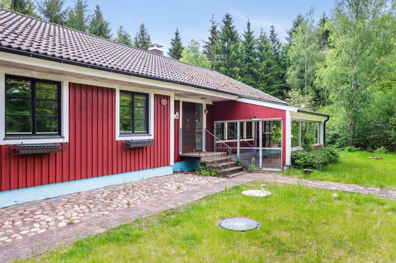 Eriks Backaväg 44