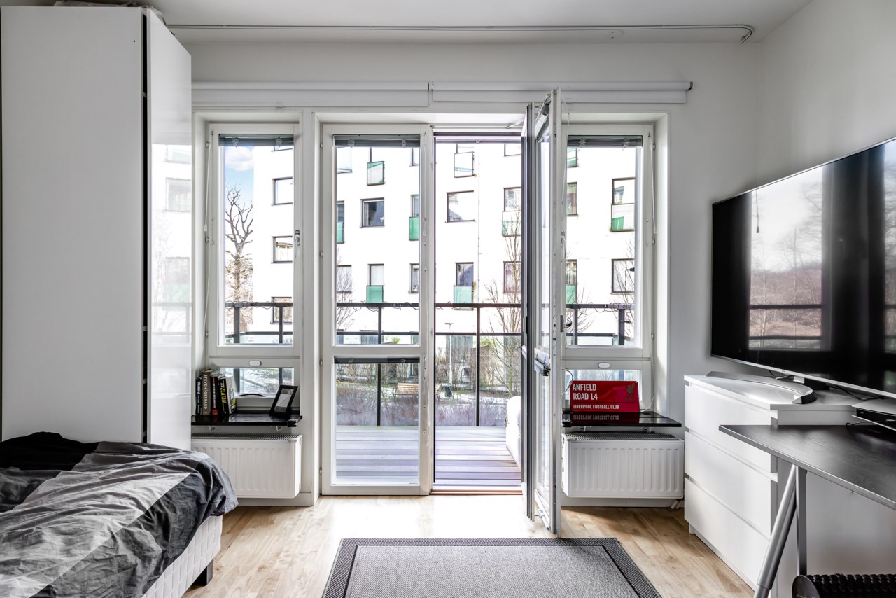 Midskeppsgatan 12