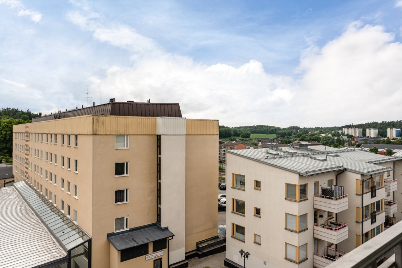 Tumba Torg 107, 5tr