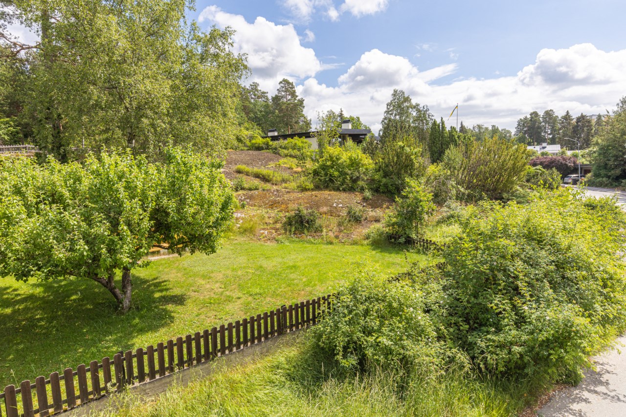 Bergencrantz väg 2