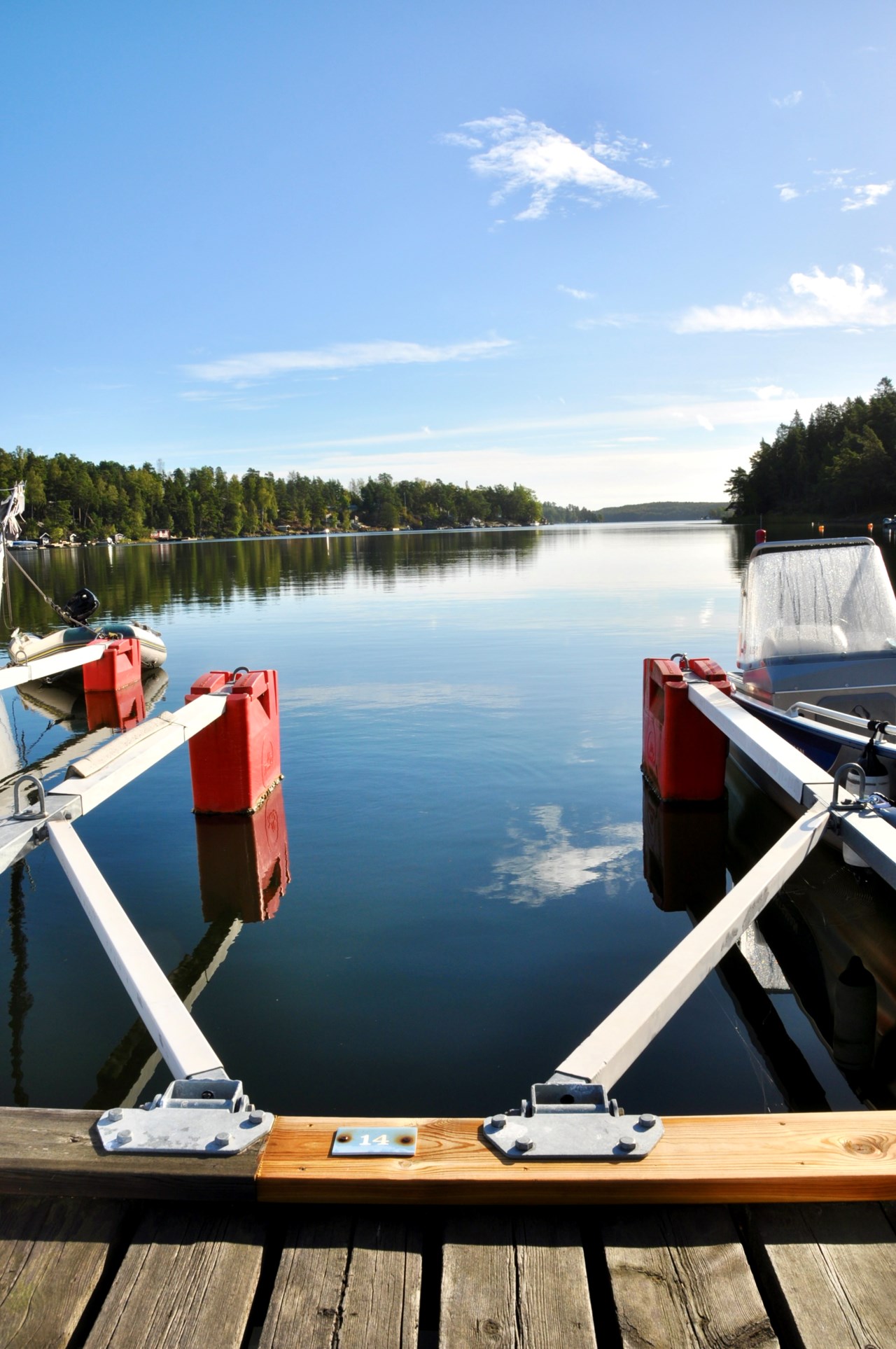 Karlshillsvägen 1