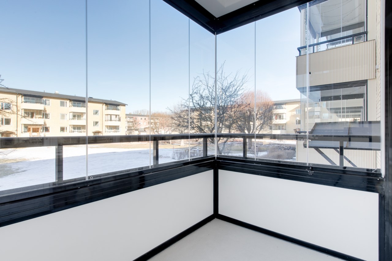 Regngatan 13