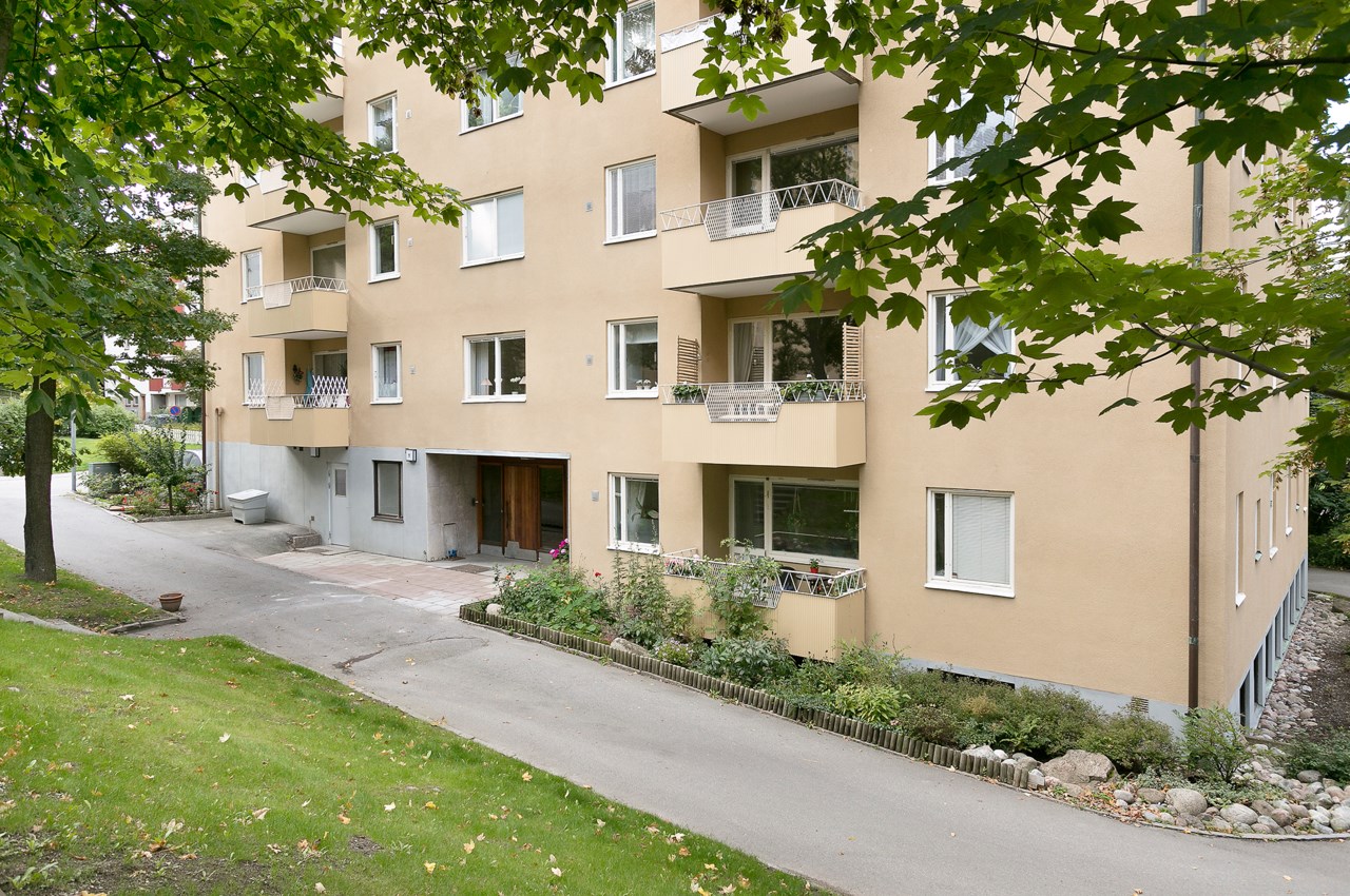 Backvägen 7