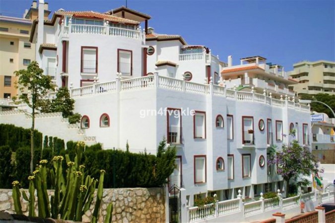 Costa del Sol - Tvåstjärnigt hotell i Benalmadena Costa