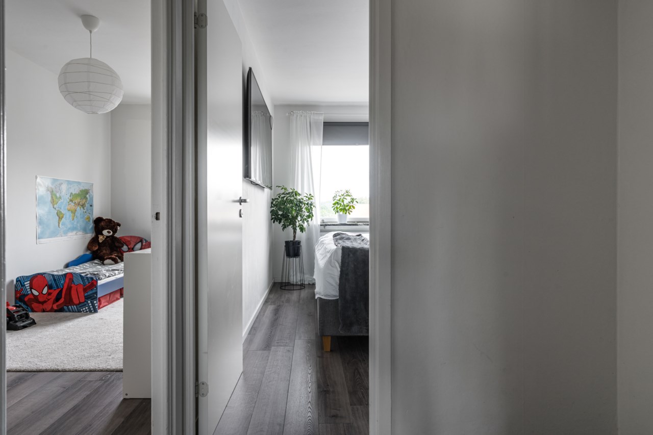Tumba Torg 107, 5tr