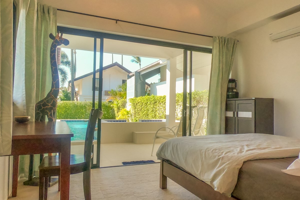 Sovrum poolhouse