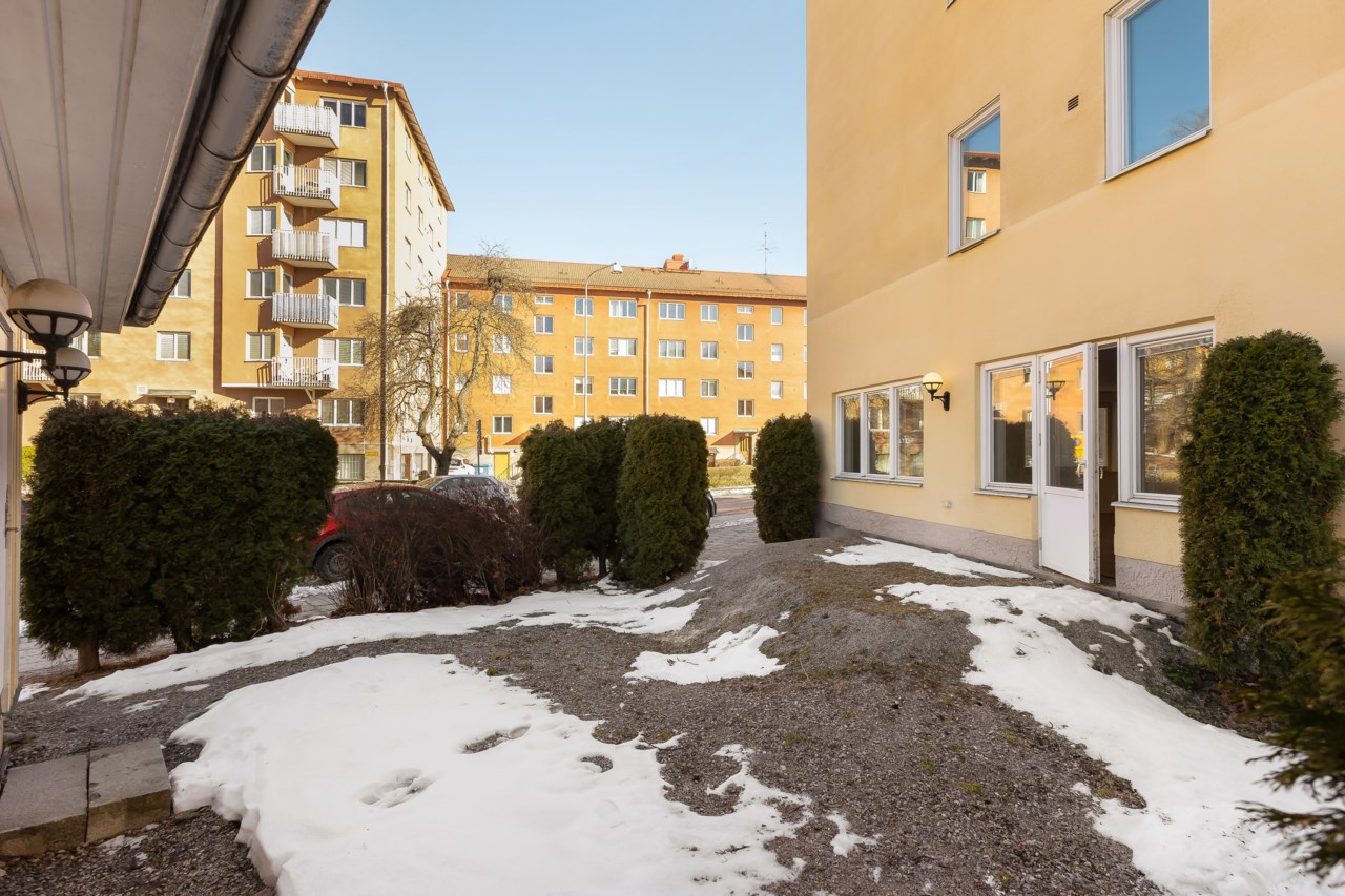 Östervägen 1