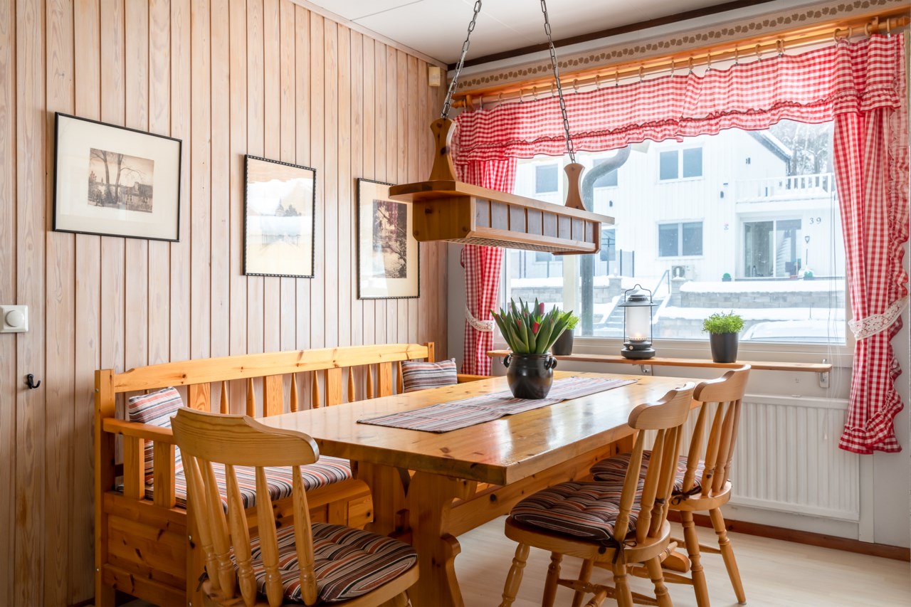 Slagsta gårdsväg 25