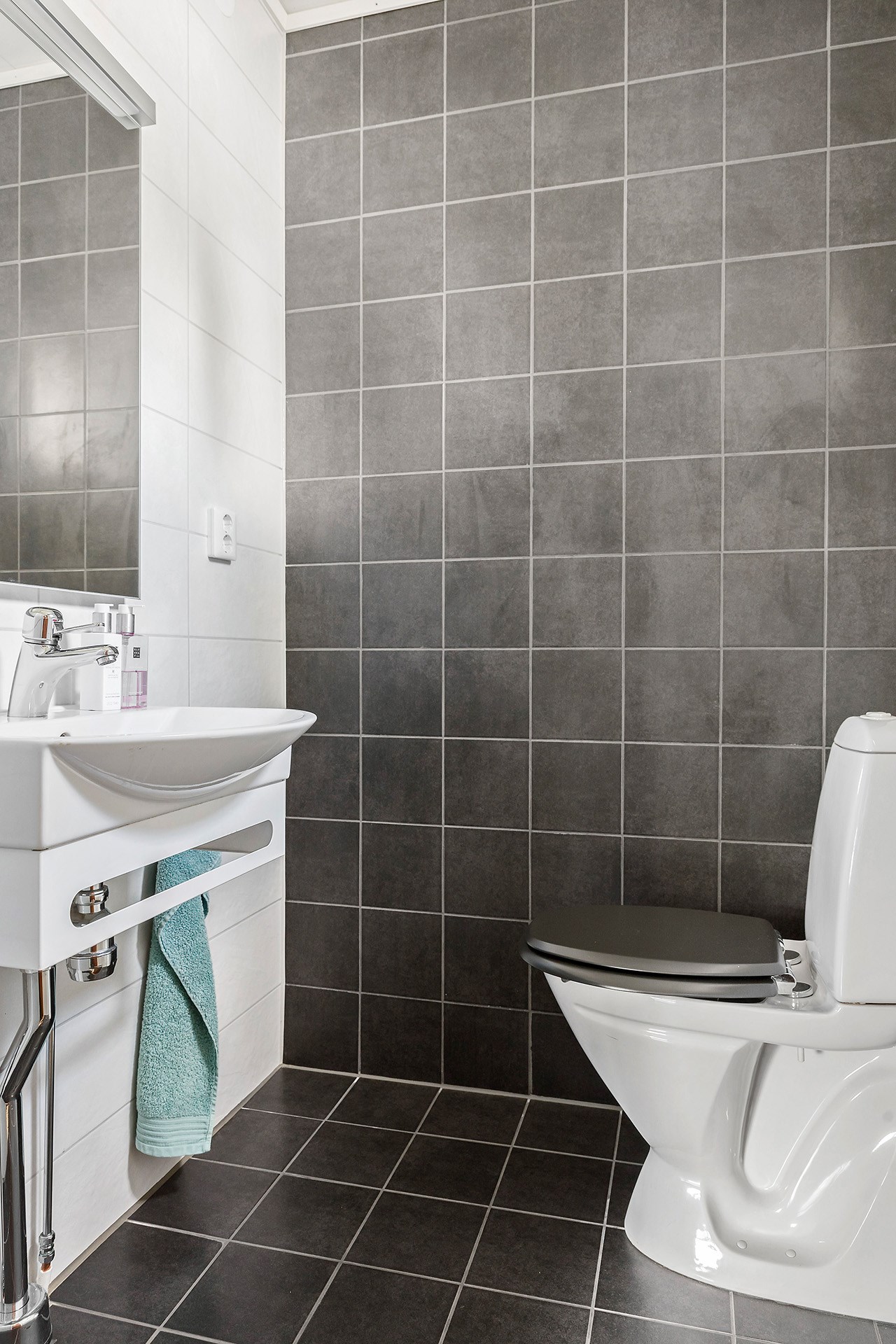 Gäst-wc på bottenvåningen