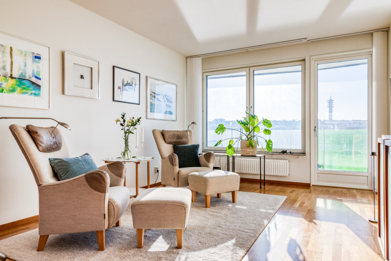 Henriksdalskajen 8