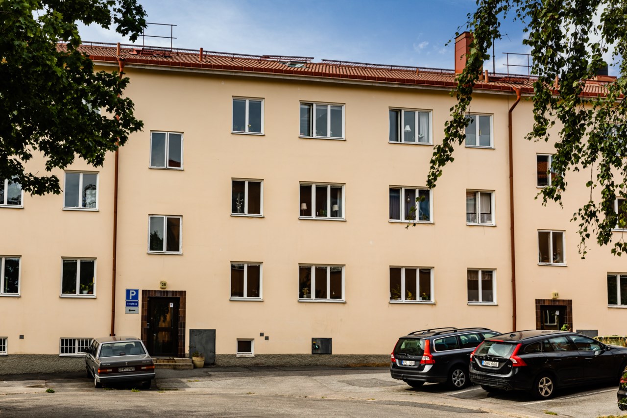 Husabyvägen 25