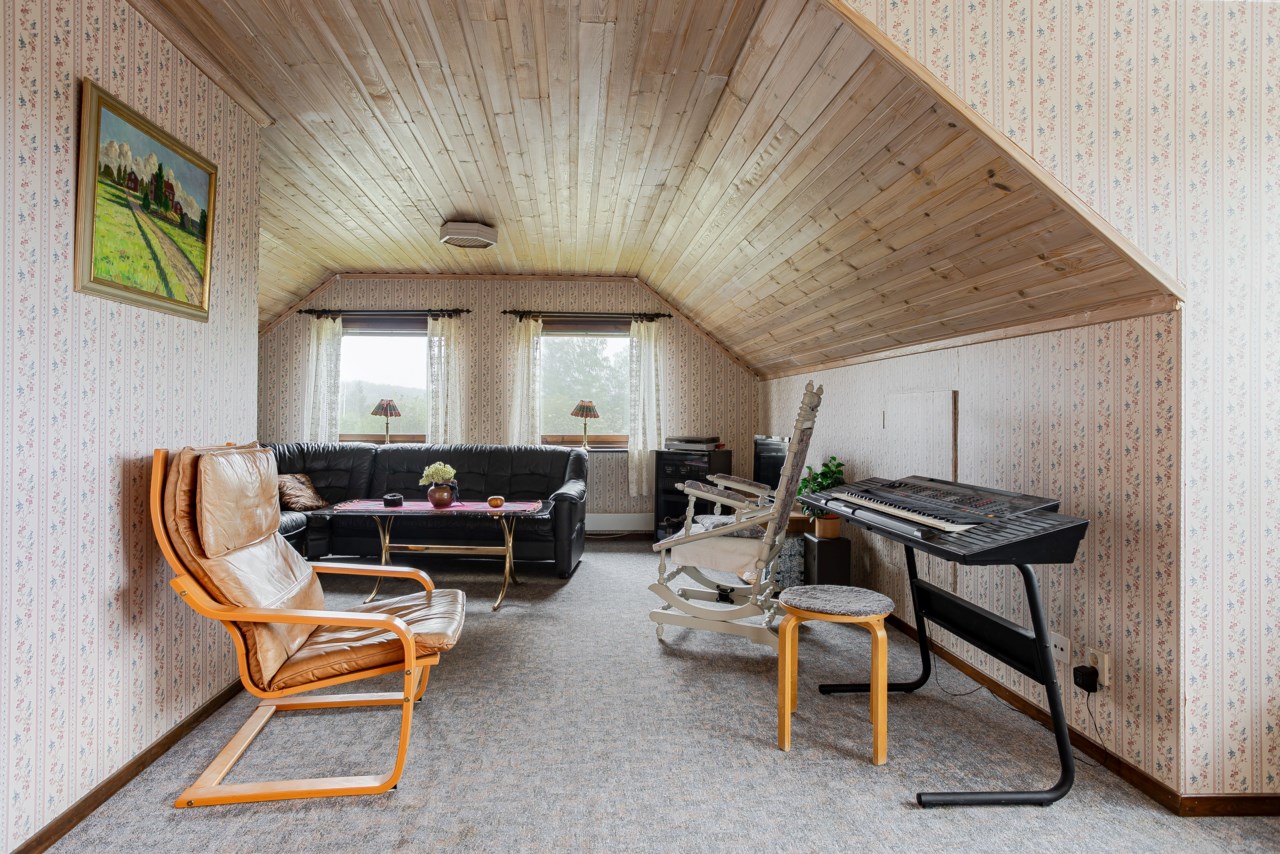 Gamla vägen 105