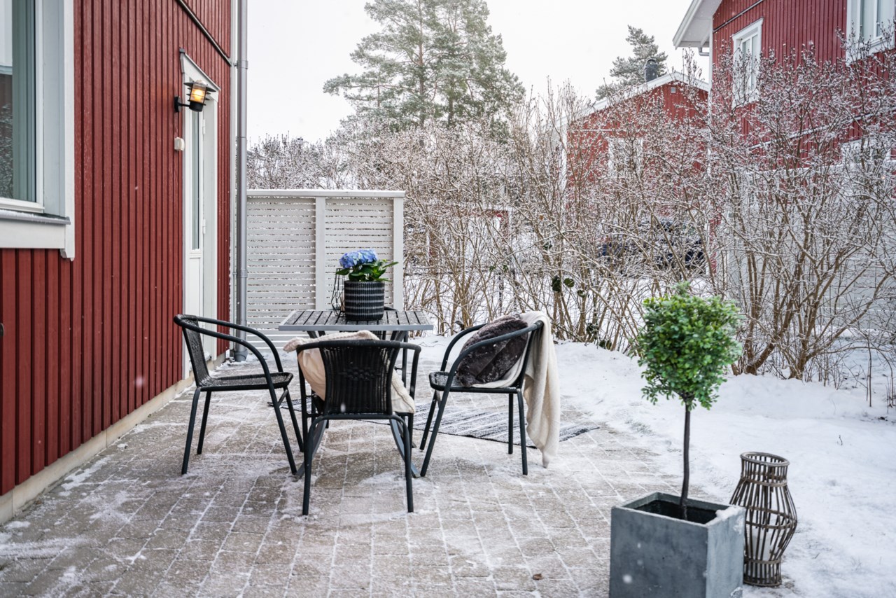 Hällmarksvägen 42