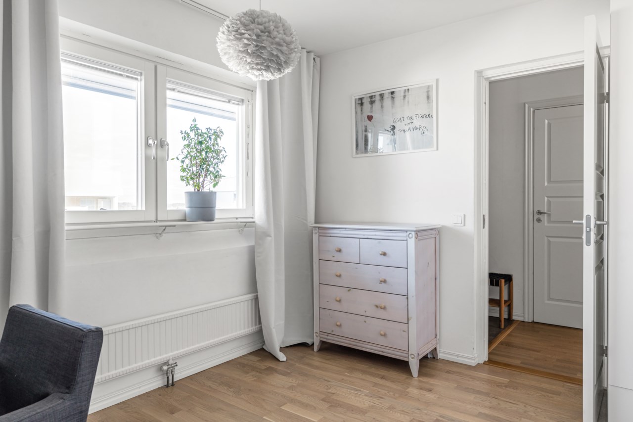 Ullaredsgränd 8