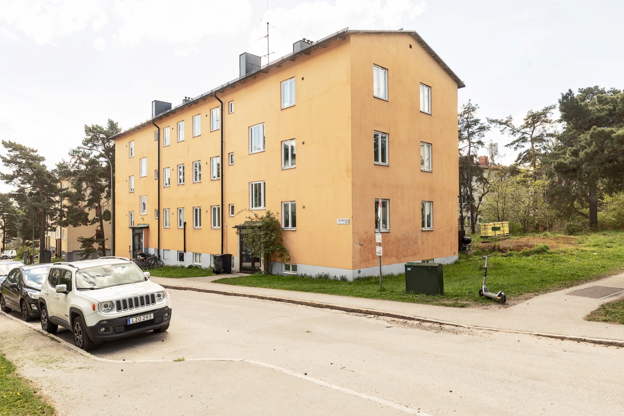 Hasselquistvägen 20