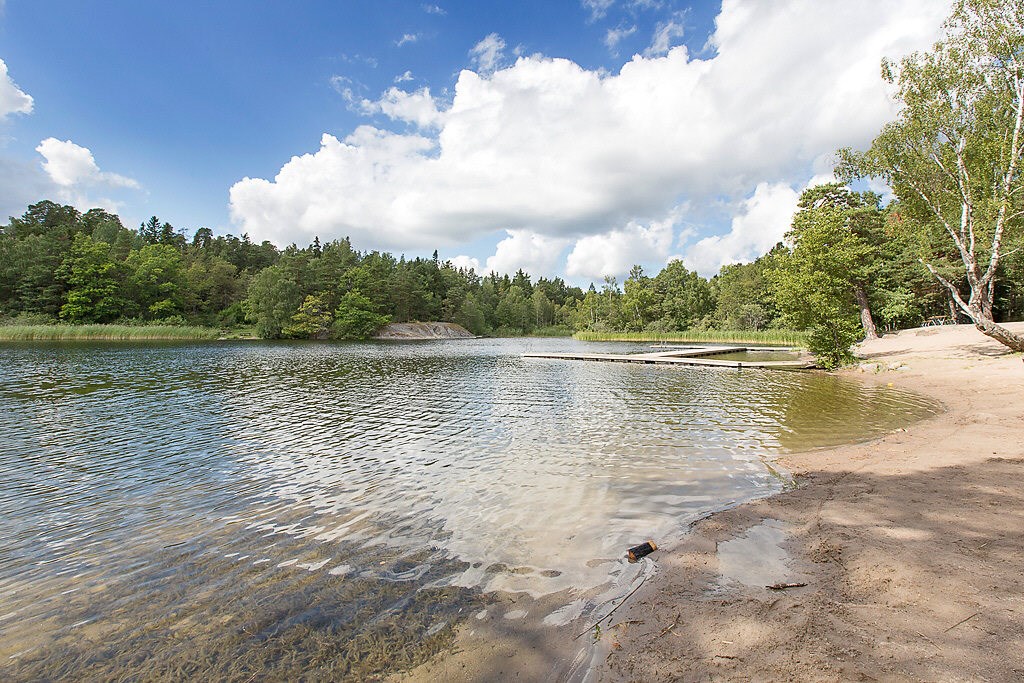 Backamovägen 19