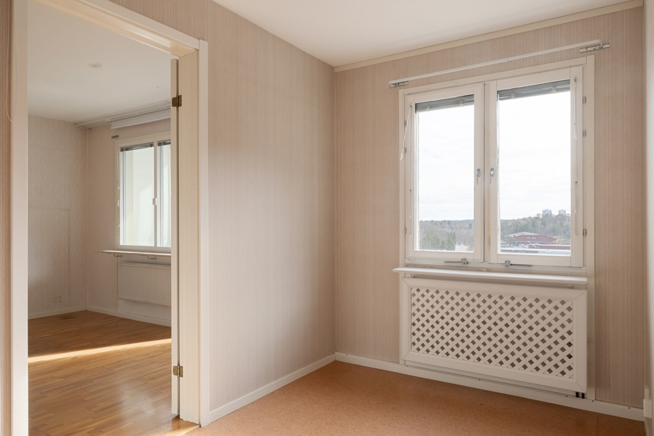Larsbergstorget 5