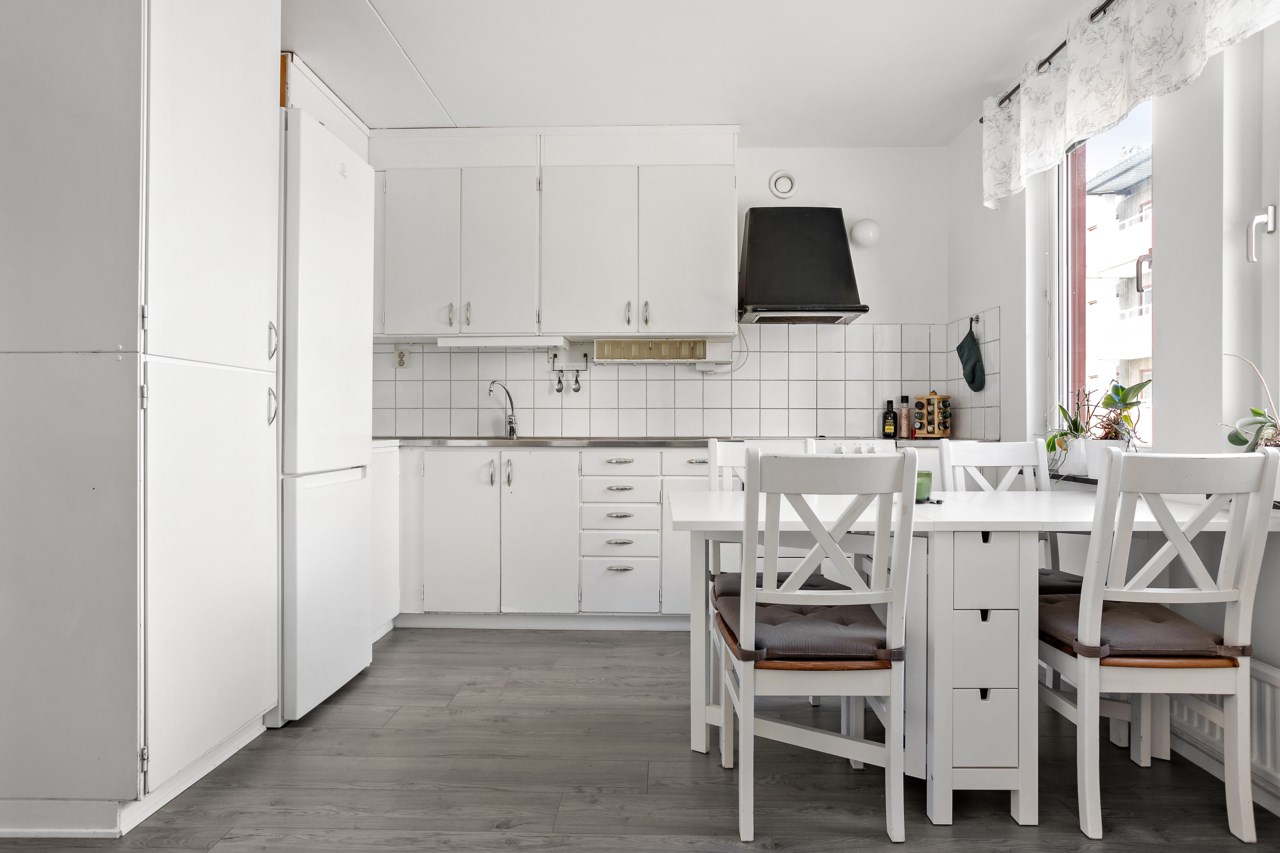 Skarpövägen 37