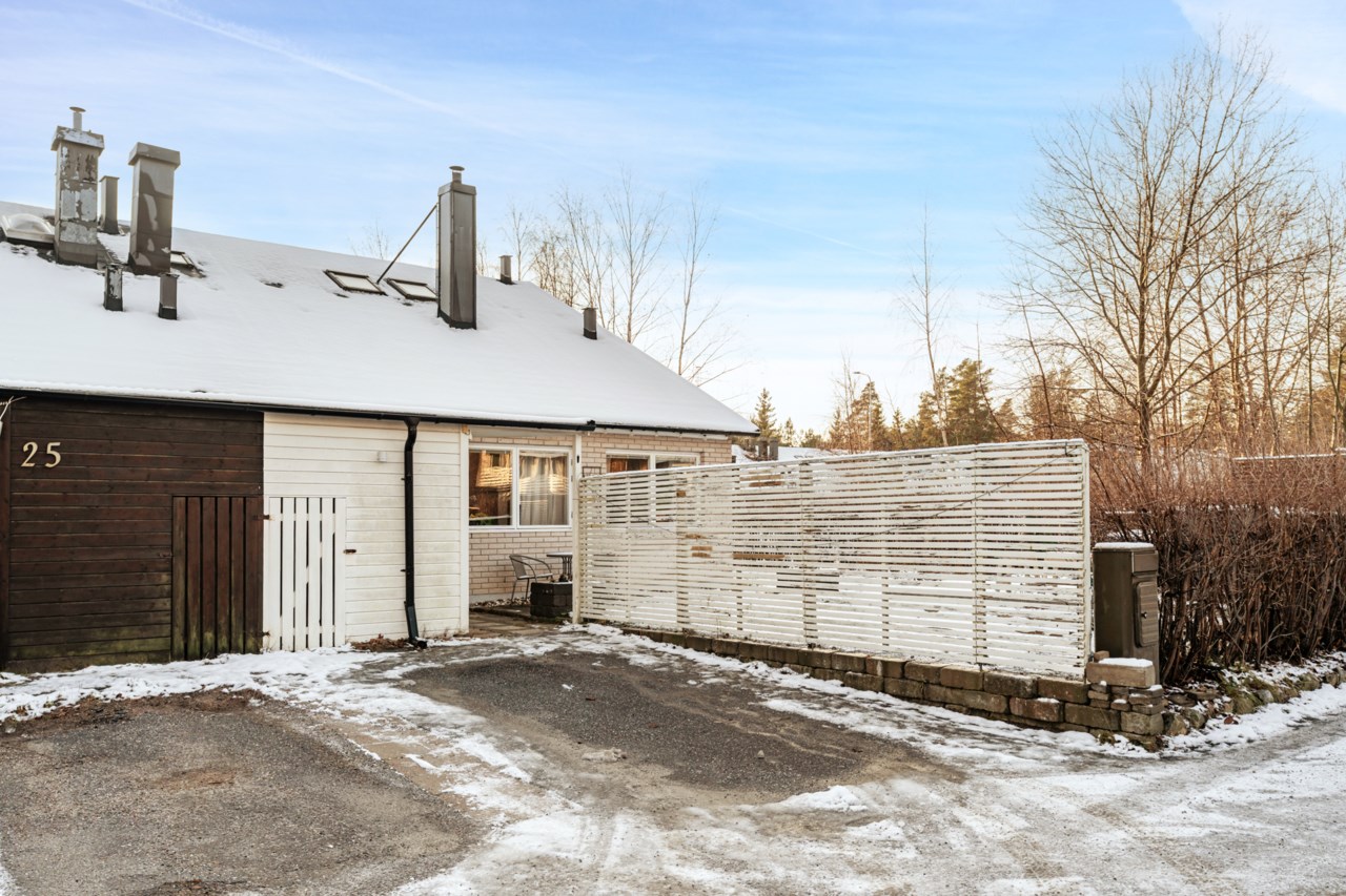Höjdvägen 27