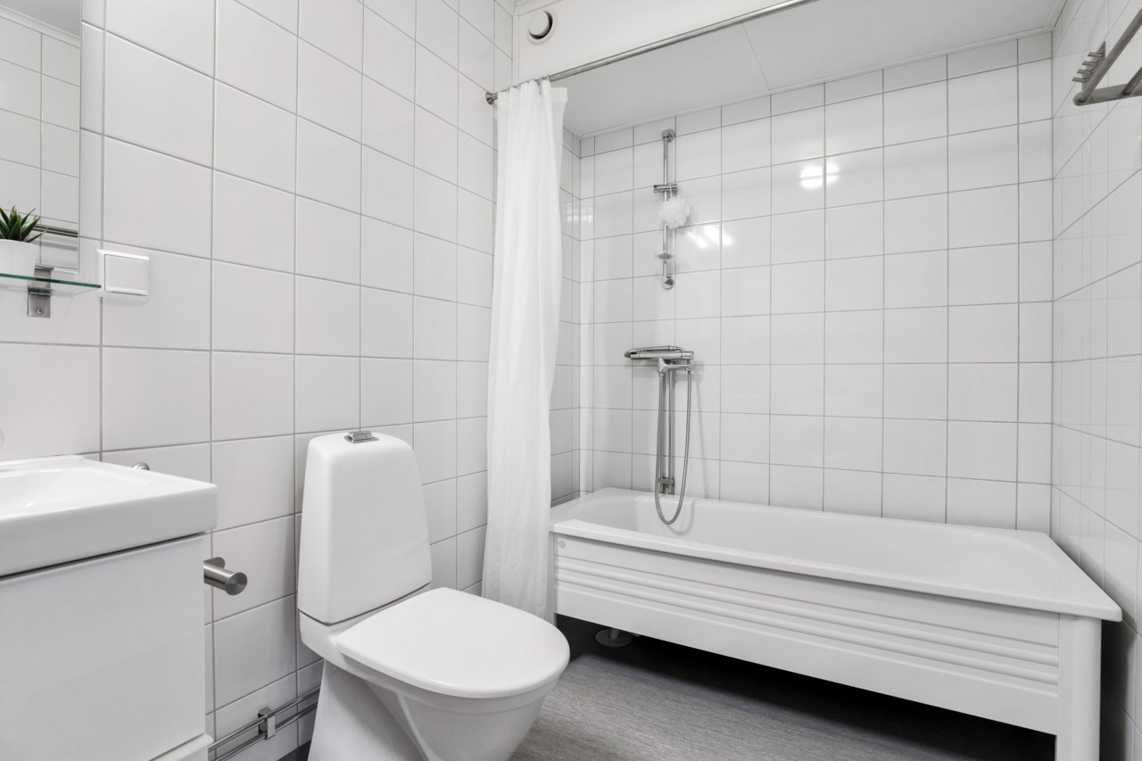 Ledungsvägen 1C