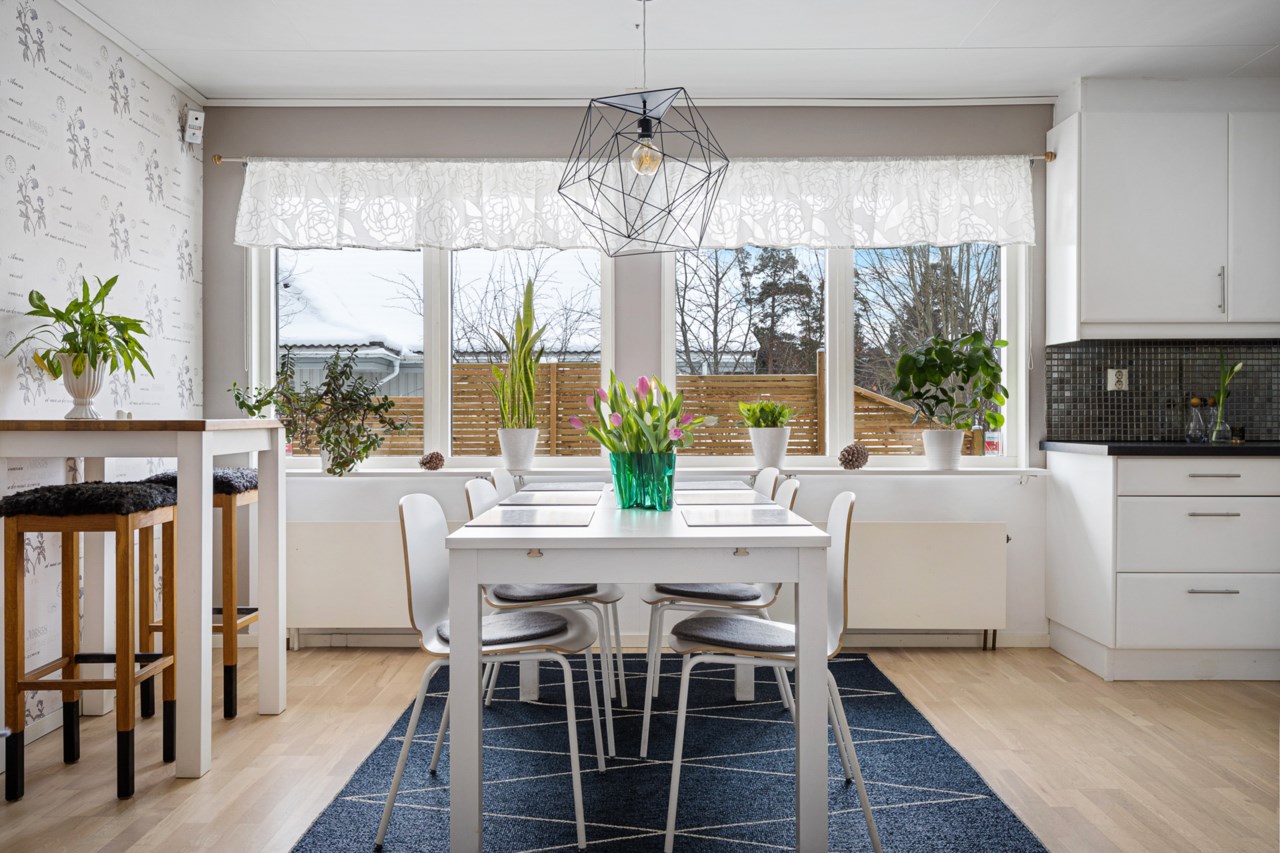Uddnäsvägen 50