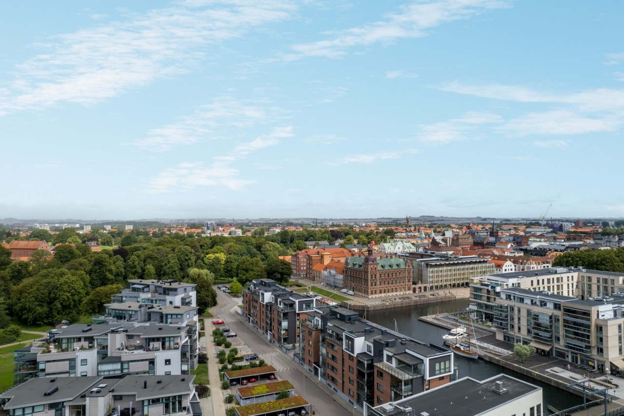 Badhusgatan 27