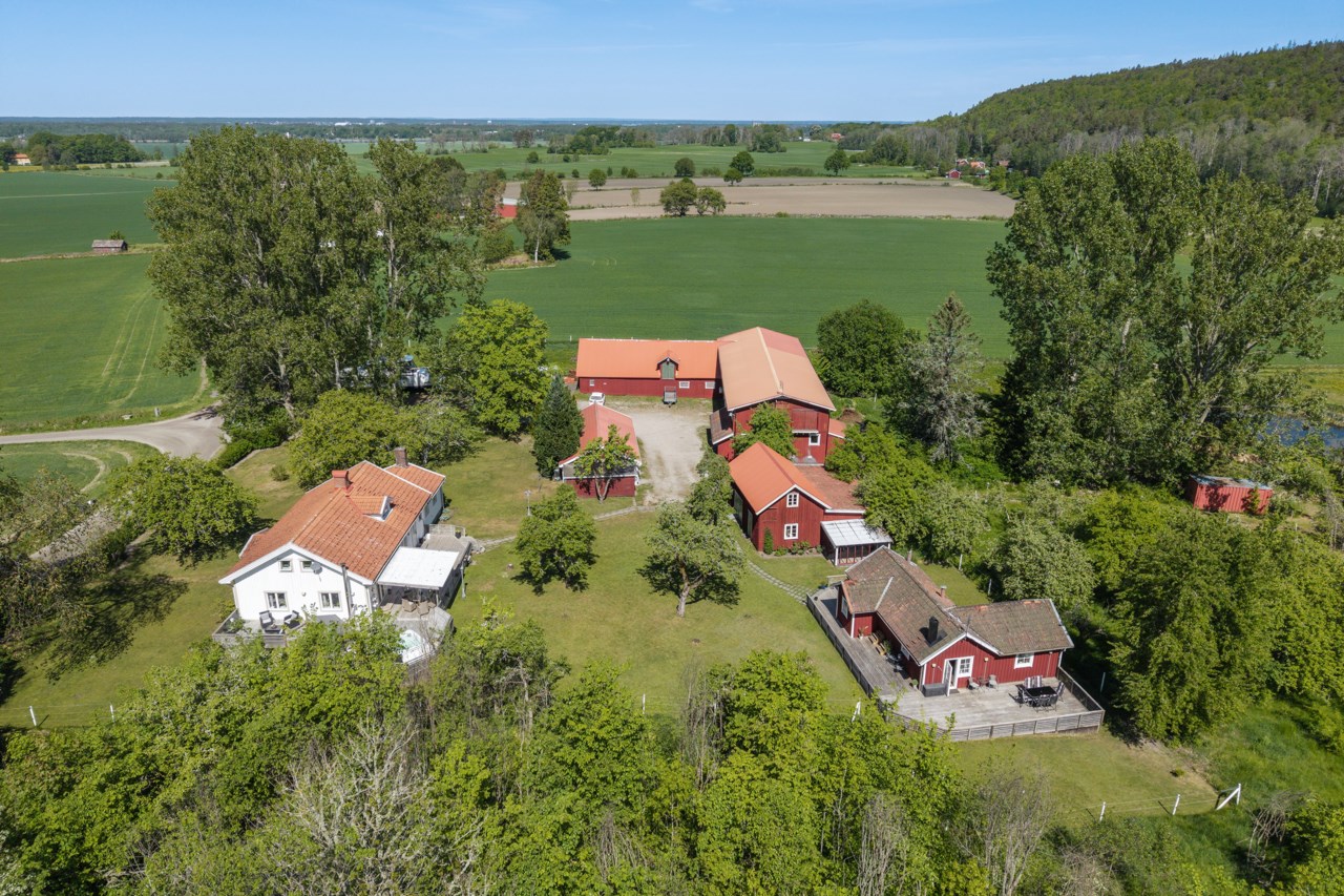 Hol Skäggården 248 och 256